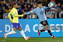 Trực tiếp bóng đá Uruguay - Brazil: Nunez đánh đầu mở tỷ số (Vòng loại World Cup)