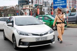 Tin tức ô tô - Tổng hợp 20 lỗi vi phạm giao thông và mức xử phạt mà lái ô tô cần phải biết