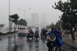 Tin tức trong ngày - Thông tin mới nhất về vị trí và cường độ của bão số 5 trên Biển Đông