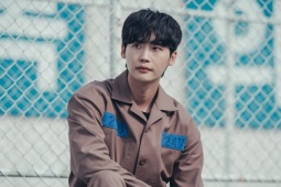 Lee Jong Suk họp fan ở Việt Nam, hội  " phe vé "  bán cắt lỗ cận ngày tổ chức