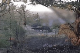 Thế giới - "Hỏa thần nhiệt áp" TOS-2 của Nga tập kích mục tiêu ở Ukraine: Sức mạnh so với TOS-1A ra sao?