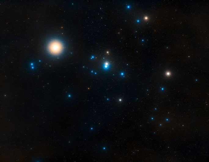 Cụm sao bí ẩn Hyades - Ảnh: NASA/ESA/STScI