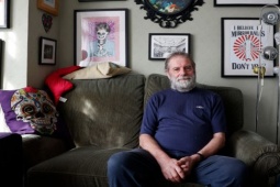 Sức khỏe đời sống - Ông bố 5 con bị chẩn đoán ung thư vú, không ngờ đàn ông cũng có thể mắc bệnh này