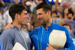 Thể thao - Djokovic quá "nguy hiểm", biến sở trường Alcaraz thành sở đoản