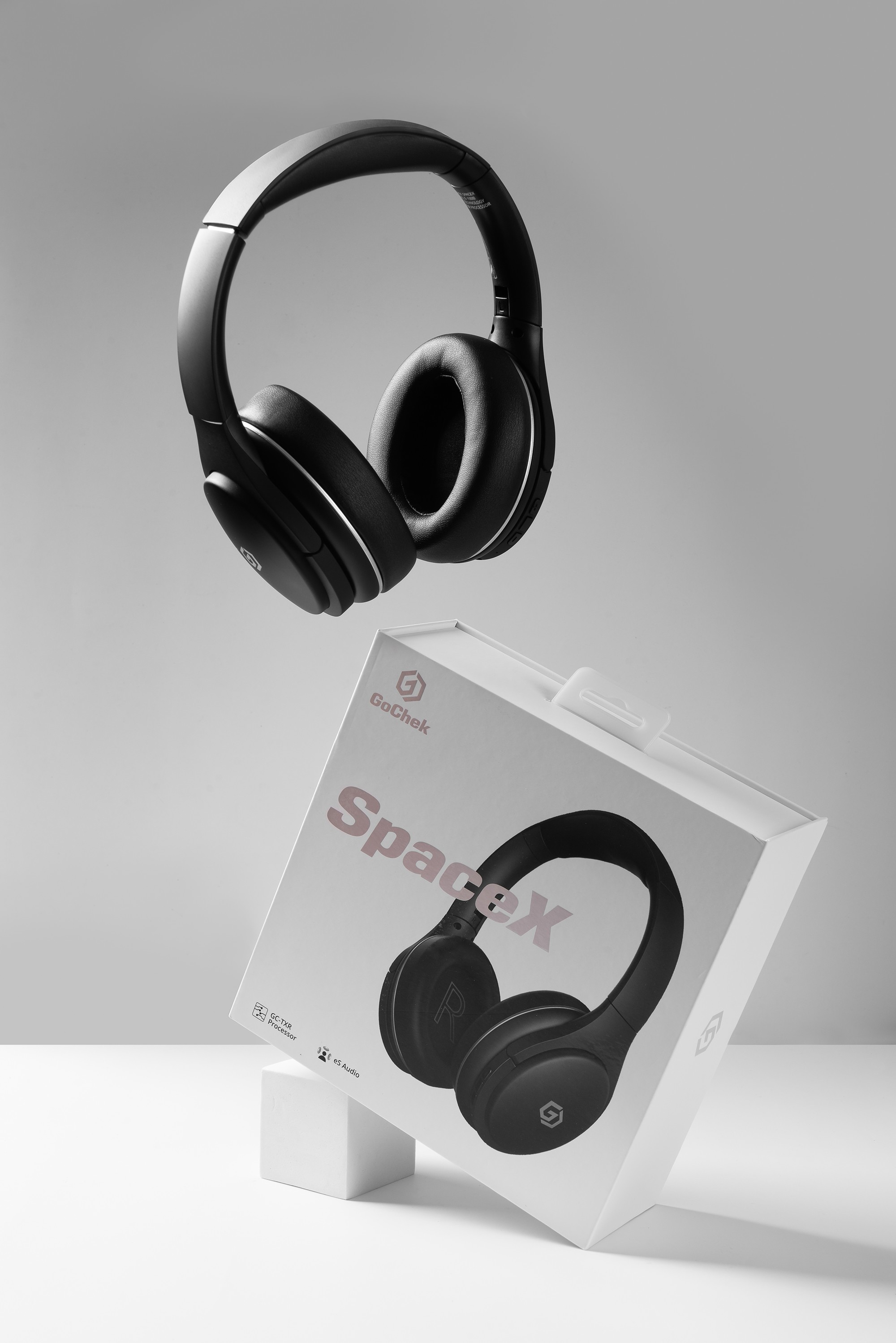 Công nghệ chống ồn chủ động ANC được tích hợp trong GoChek SpaceX E1000