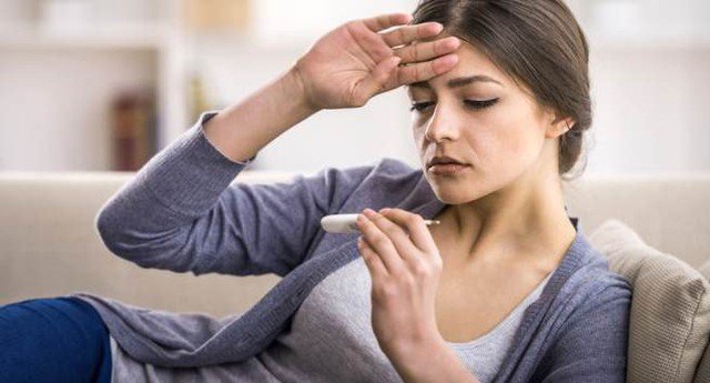4 sai lầm cần tránh khi bị ốm sốt, đây là tất cả những điều nên và không nên làm khi bị sốt để phòng biến chứng - 4