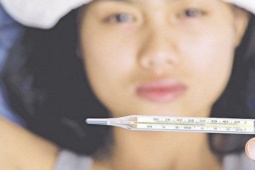 Sức khỏe đời sống - 4 sai lầm cần tránh khi bị ốm sốt, đây là tất cả những điều nên và không nên làm khi bị sốt để phòng biến chứng