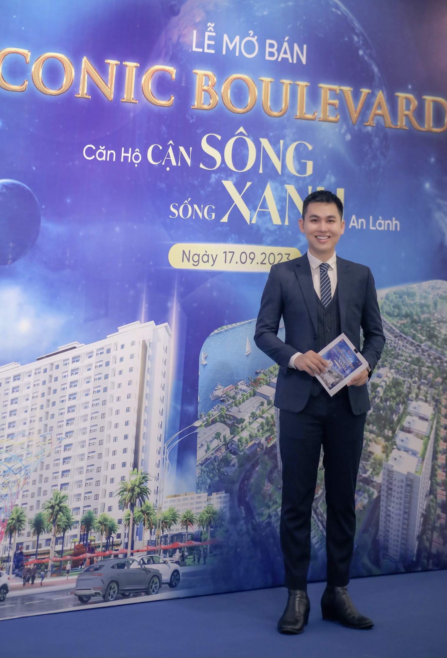 MC Cao Tùng Minh tại sự kiện mở bán căn hộ cao cấp CONIC BOULEVARD được diễn ra vào tháng 9 năm 2023