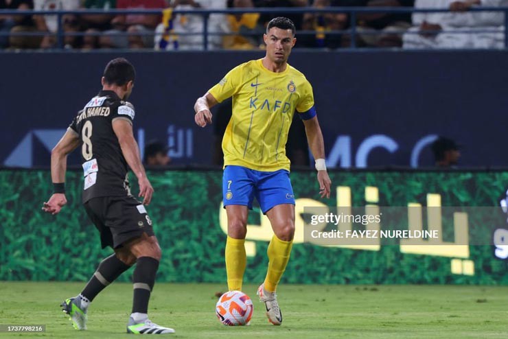 Ronaldo chơi nỗ lực nhưng Al Nassr gặp nhiều khó khăn