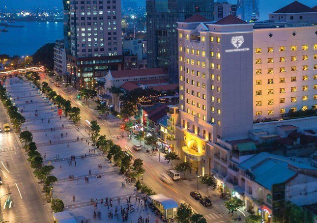 Khách sạn Saigon Prince Hotel tiêu chuẩn 4 sao toạ lạc đất vàng vẫn kinh doanh thua lỗ.