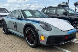 Tin tức ô tô - Porsche 911 Dakar thứ hai có mặt tại Việt Nam