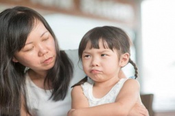 Bạn trẻ - Cuộc sống - Giáo sư tâm lý học tại Đại học Harvard: Trẻ có EQ thấp thường lớn lên trong 8 kiểu gia đình này