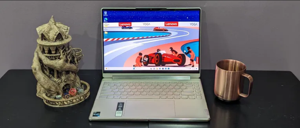Những laptop Lenovo đáng tiền nhất năm nay - 2