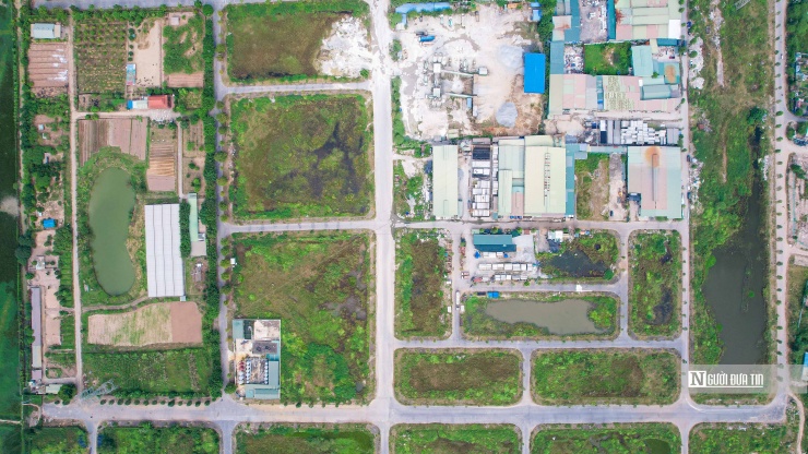Công ty Cổ phần nước sạch Thanh Hà cho biết, đơn vị đã dừng khai thác nguồn nước ngầm tại trạm cấp nước này. Nguyên nhân của việc dừng cung cấp nguồn nước ngầm là từ đầu tháng 10, cư dân khu đô thị Thanh Hà phản ánh nước sinh hoạt của họ có màu sắc khác thường, mùi clo rất đậm và nồng. Nhiều trường hợp trẻ nhỏ sau khi sử dụng phải đến các cơ sở y tế điều trị mẩn ngứa, bong tróc da.