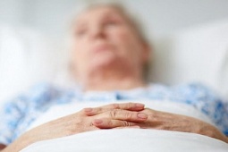 Sức khỏe đời sống - Nữ y tá bị nhồi máu não và liệt sau bữa ăn, ai cũng cần hạn chế làm 5 việc này sau bữa tối