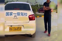 Ô tô - Clip: "Kiếp nạn thứ 82" của thầy dạy lái ôtô