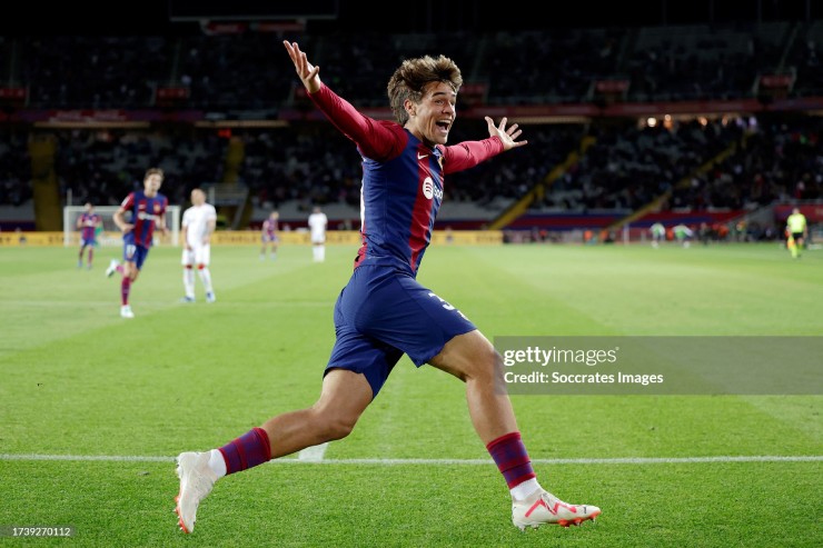 Marc Guiu ghi bàn mang về chiến thắng cho Barca