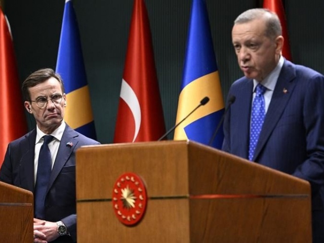 Thế giới - Tổng thống Thổ Nhĩ Kỳ bật đèn xanh để Thụy Điển gia nhập NATO