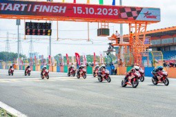 Giải đua xe Mô tô Việt Nam VMRC 2023 chặng 3: Đại Nam rực lửa ngày trở lại