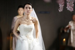 Bạn trẻ - Cuộc sống - Thấy vợ cũ của chồng cởi áo khoác giữa đám cưới, tôi cho chú rể cái tát rồi lập tức hủy hôn