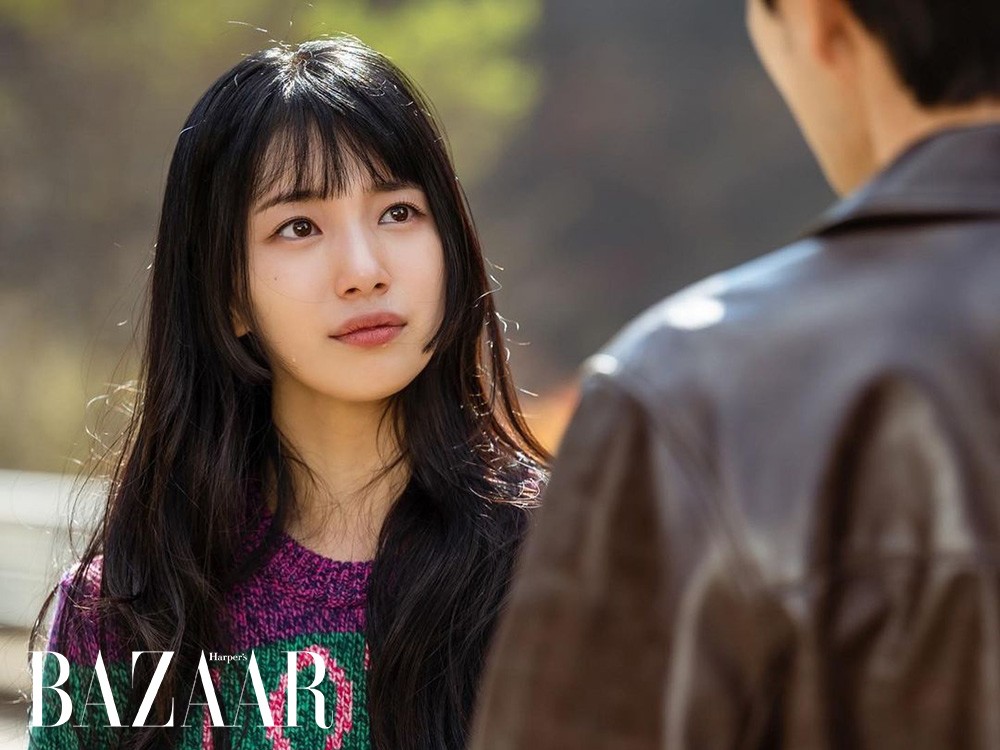 Nhan sắc xinh đẹp của Suzy trong phim mới&nbsp;đang trở thành chủ đề được quan tâm trên MXH.