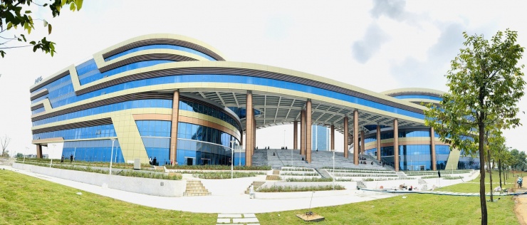 Dự kiến dịp này sẽ có hơn 40.000 lượt người tham gia trực tiếp các hoạt động của triển lãm. Trong đó có hơn 2.000 đại biểu là lãnh đạo các cơ quan Trung ương, địa phương; các tập đoàn, doanh nghiệp công nghệ lớn; các viện nghiên cứu, trường đại học và các tổ chức hỗ trợ đổi mới sáng tạo trong và ngoài nước.