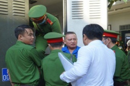 Pháp luật - Giang hồ Thảo "lụi" - từ ẩn số tới đáp số: Ra hầu tòa vẫn còn ngoan cố