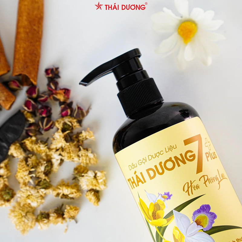 Chăm sóc tóc mềm mượt mà không cần sử dụng dầu xả