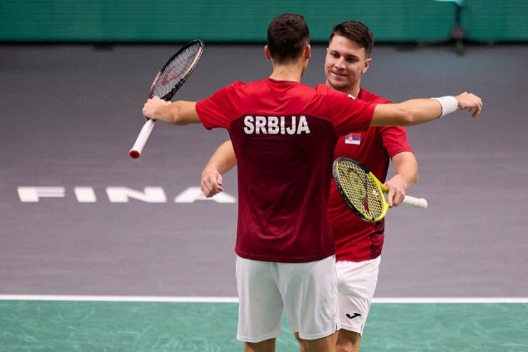 Miomir Kecmanovic sẽ đứng chung nội dung đôi với Djokovic tại Paris Masters. Ảnh: GETTY