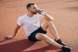 Đàn ông - Vì sao nước cần với đàn ông đến thế!