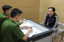 Tin tức trong ngày - Tin tức 24h qua: Nữ nhân viên nhà bếp bỏ thuốc sâu vào thức ăn của học sinh khai gì?