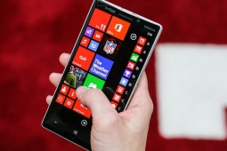 Microsoft CEO hối hận vì cái chết của Windows Phone