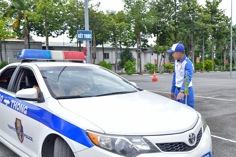 HDV HVN chia sẻ những điểm mù trên xe ô tô