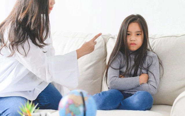 7 cách giáo dục của cha mẹ dễ dẫn đến những đứa con bất hiếu - 1