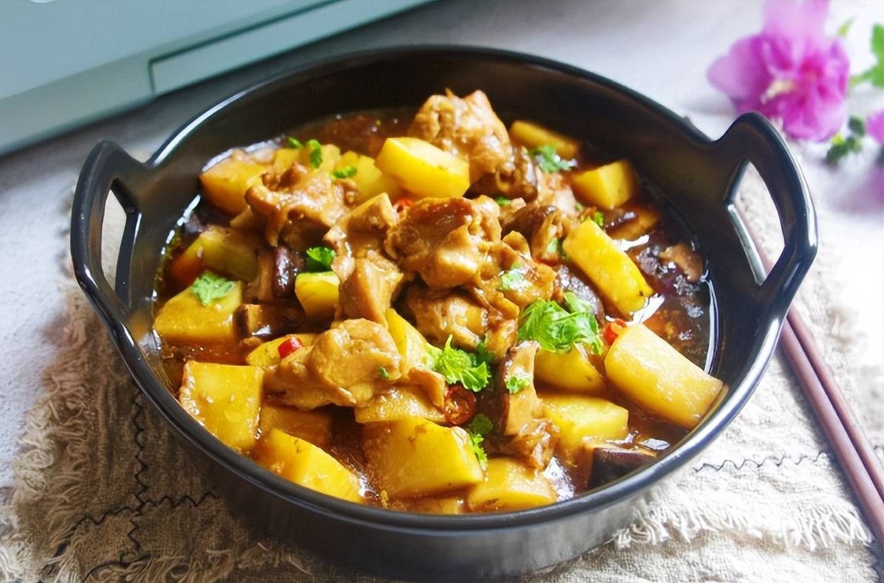 5 món ngon từ gà cho mâm cơm gia đình không còn nhàm chán - 3