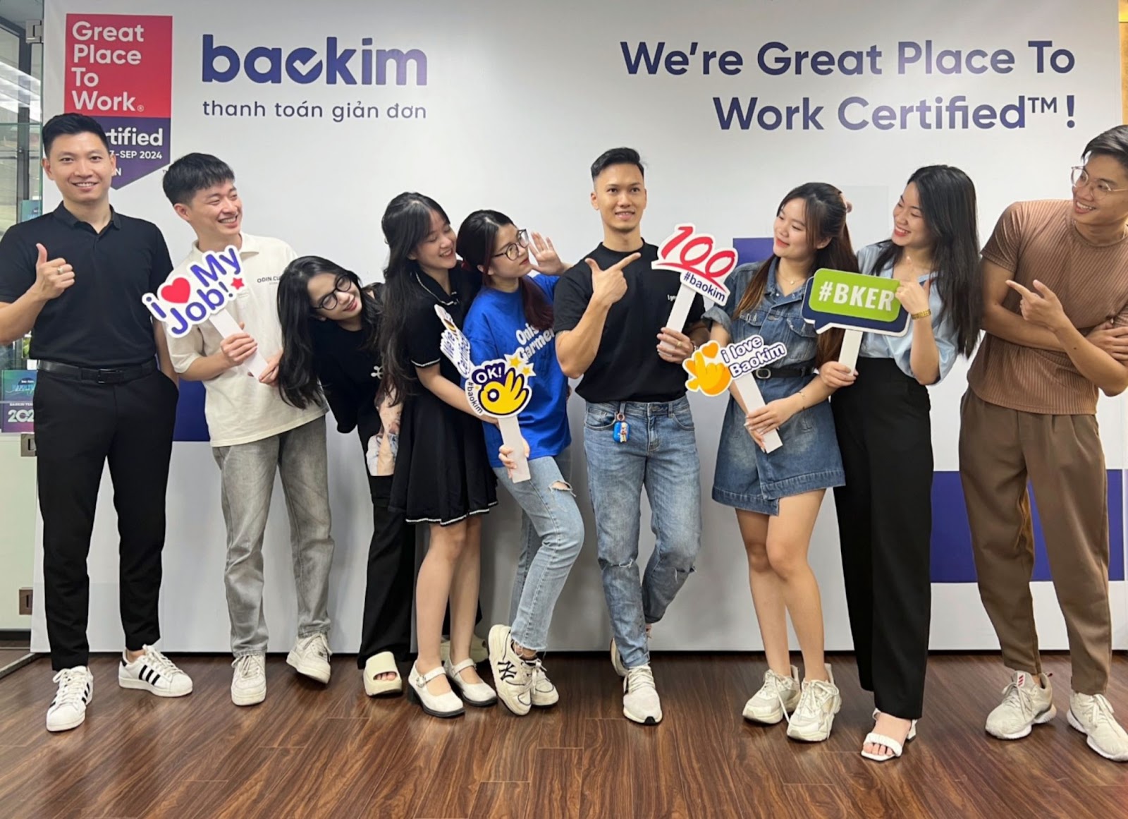 Nụ cười luôn tràn đầy tại Văn phòng Baokim. Ảnh: Baokim.