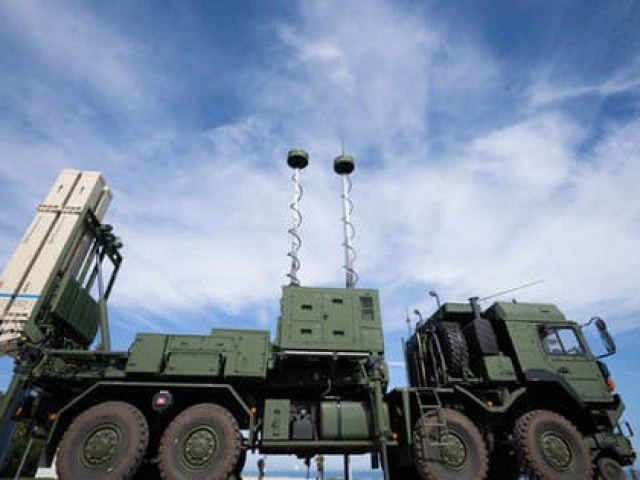 Thế giới - Đức bàn giao hệ thống phòng không IRIS-T SLM cho Ukraine