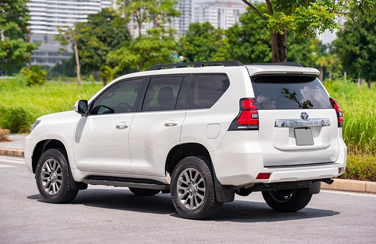 Toyota Prado VX 2017 siêu giữ giá sau 5 năm lăn bánh - 3