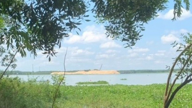 Đoạn sông nơi 3 người tử vong do lật ghe. Ảnh: ĐM