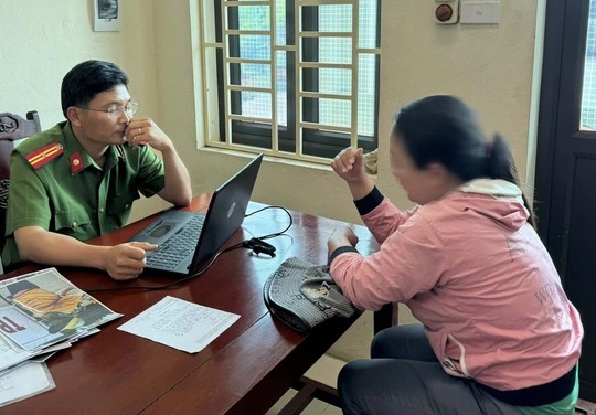 Công an thị xã Nghi Sơn triệu tập những người liên quan tới làm việc. Ảnh: Công an Thanh Hóa