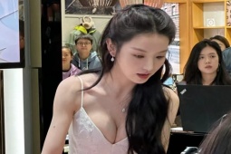 Làm đẹp - "Búp bê cổ trang'' lọt top tìm kiếm trên MXH vì body quá đỗi nóng bỏng