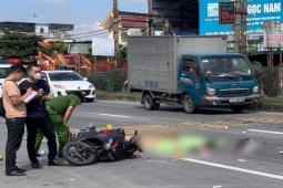 Tin tức trong ngày - Va chạm với container trên Quốc lộ 5, 2 người đi xe máy tử vong
