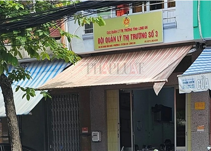 Trụ sở Đội QLTT nơi 4 cán bộ tham gia đánh bạc. Ảnh: DK