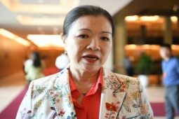 Tin tức trong ngày - 132 tỉ đồng chưa đến tay nạn nhân vụ cháy chung cư mini ở Hà Nội: "Không chậm đâu!"