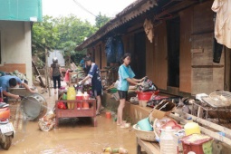 Tin tức trong ngày - Liên ngành Nghệ An báo cáo gì sau kiểm tra hai thủy điện xả lũ?