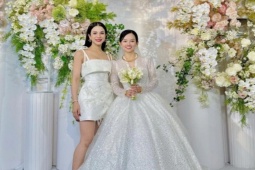 Thời trang - "Tình cũ Mạc Hồng Quân" chuộng váy cưới phong cách đơn giản