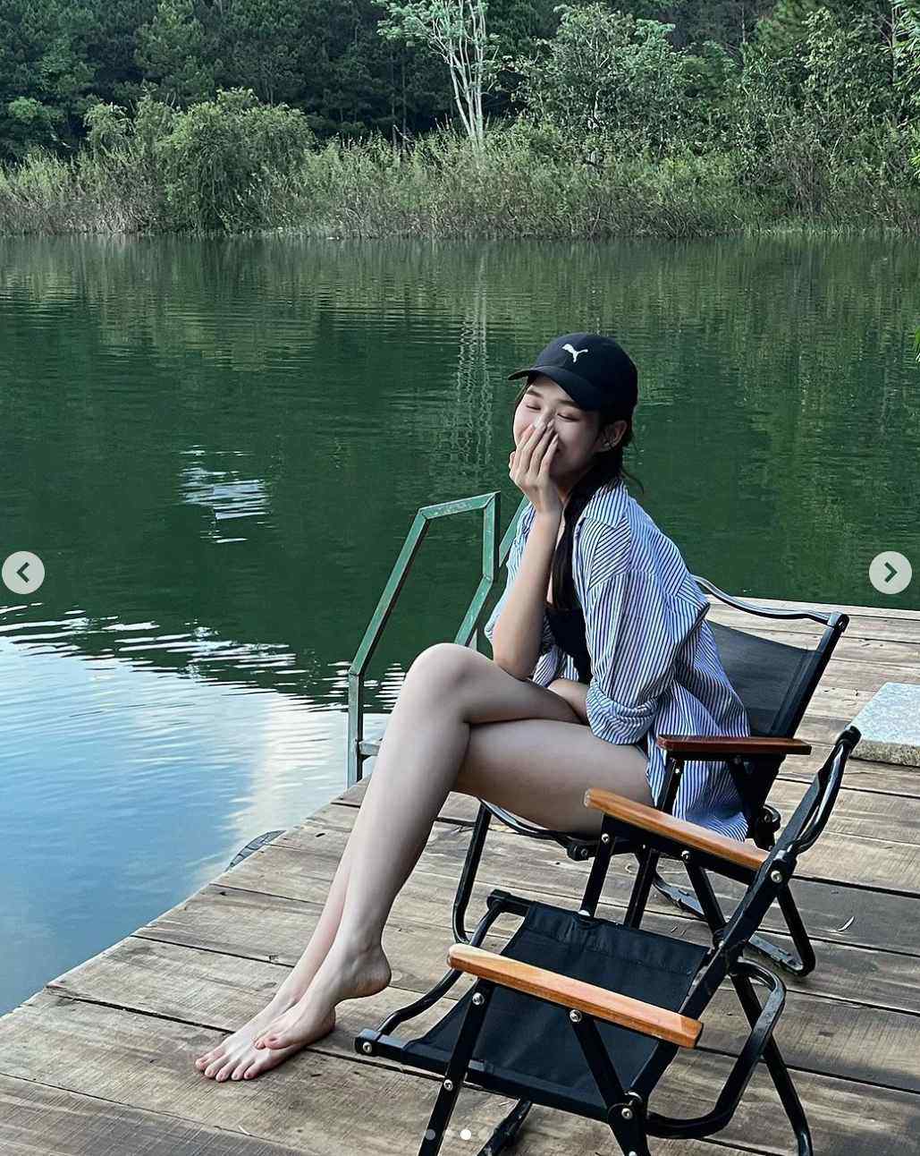"Hoa hậu cấy lúa Thanh Hoá" khoe "cặp chân triệu đô" với kiểu mặc giấu quần - 1