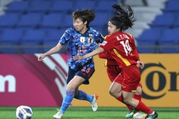 Trực tiếp bóng đá ĐT nữ Việt Nam - Nhật Bản: Tuyết Dung suýt nữa ghi bàn từ phạt góc (Vòng loại Olympic)