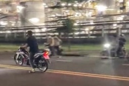 Pháp luật - Khởi tố nhóm thanh niên tụ tập đua xe, quay clip đưa lên Tiktok