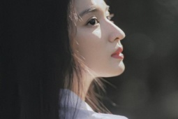 Làm đẹp - Nha đam và hương thảo giúp tẩy da đầu chết, mọc tóc nhanh